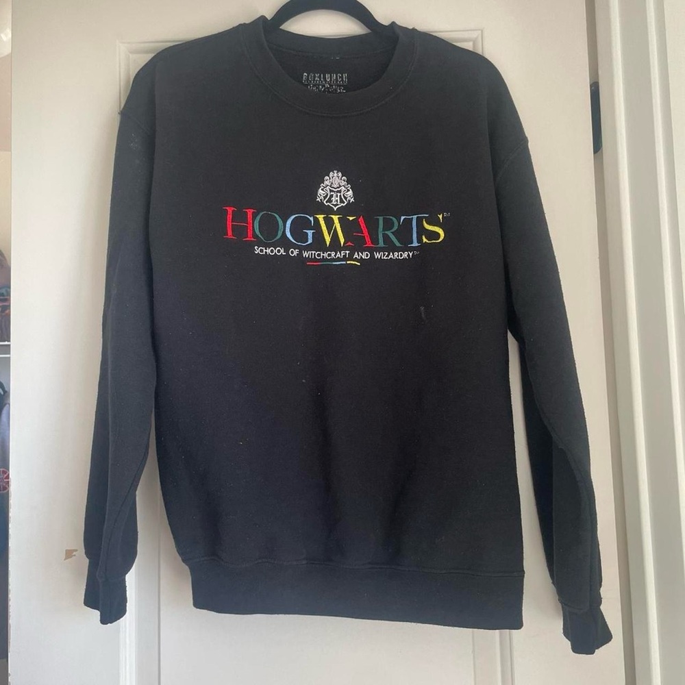 Hogwarts Black Crewneck Sweater
